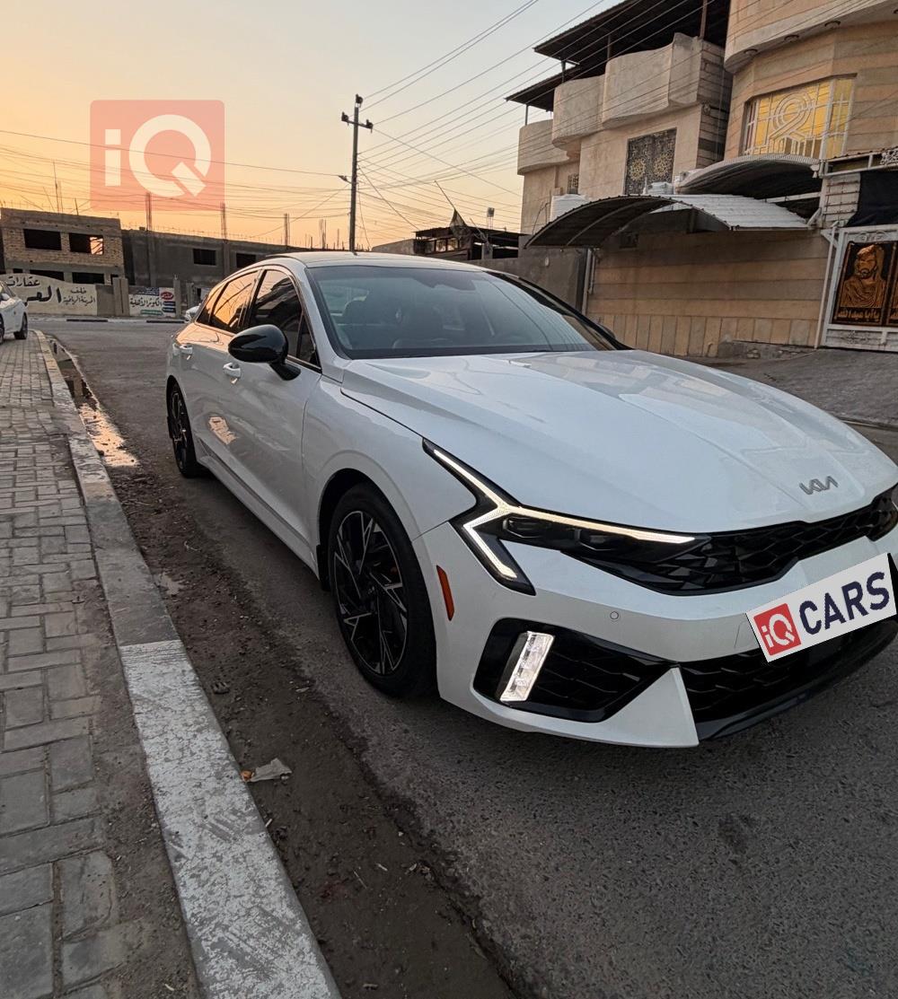 كيا K5